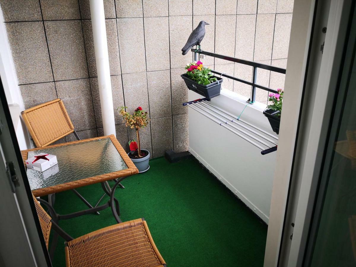 Luxury Apartment In Duisburg-Rahm - Business & Leisure - 'Netflix-Minibar' Bagian luar foto